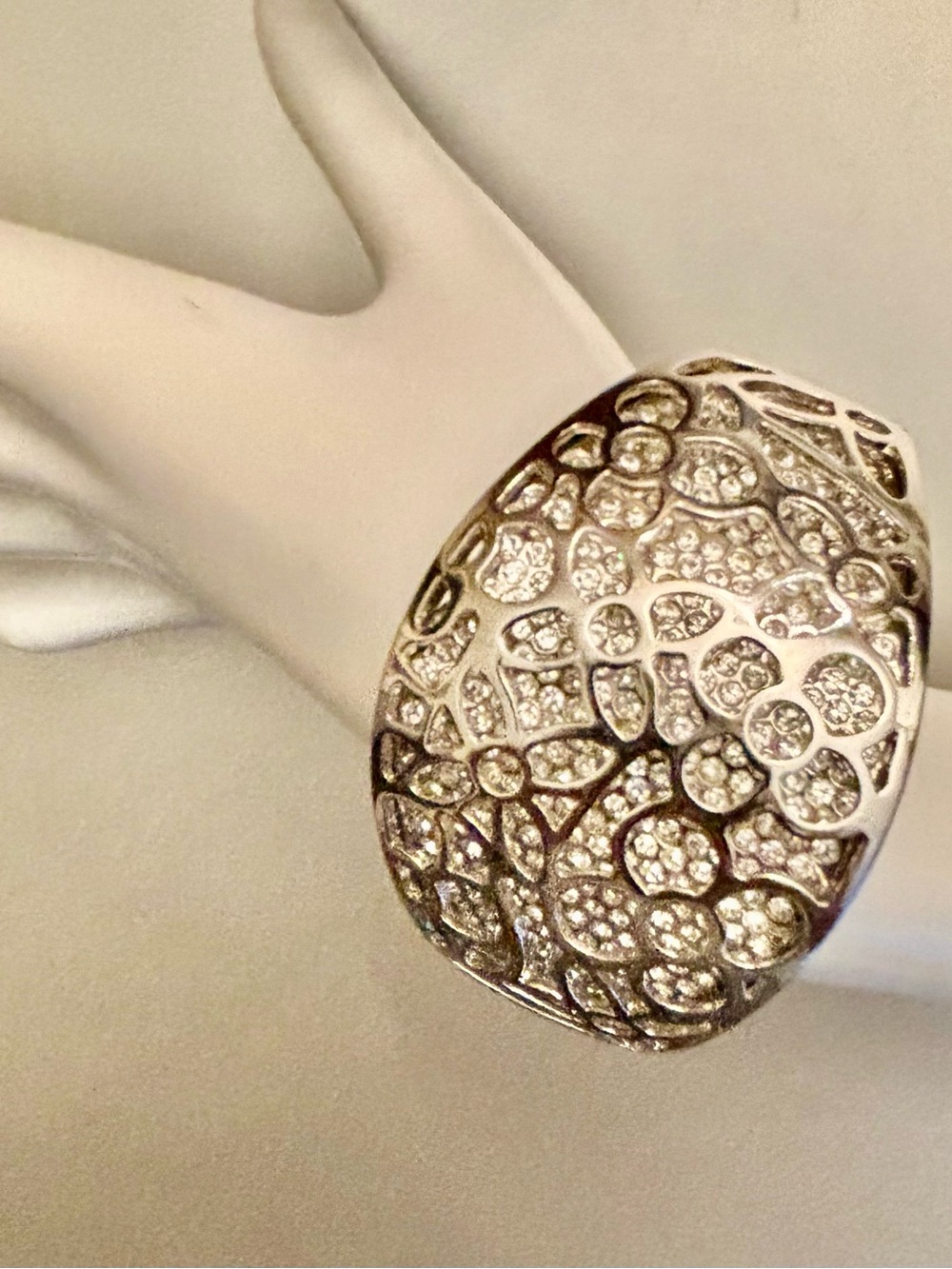 Butler Fifth Avenue Hinged Clamper cuff Bangle